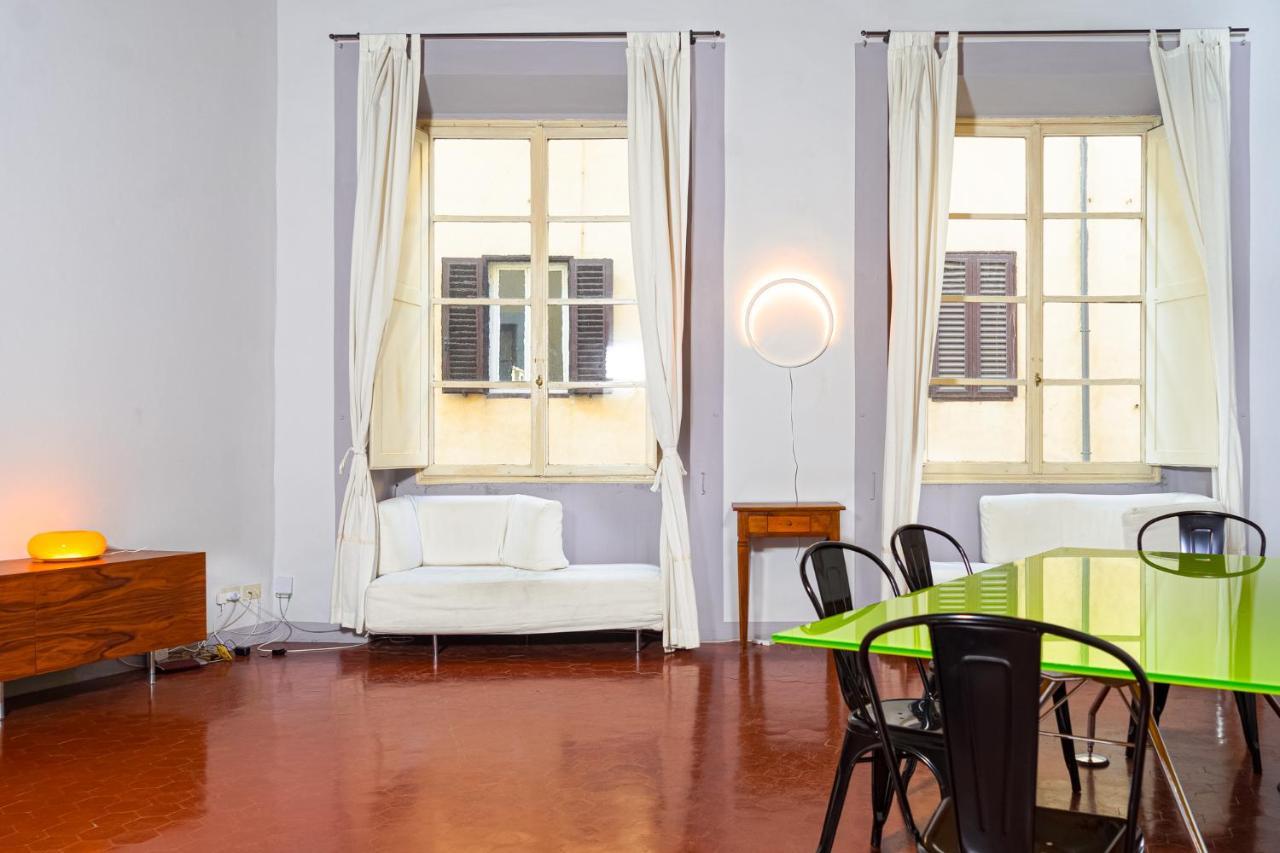 Elegant Apartment Near Piazza Della Signoria Firenze Kültér fotó